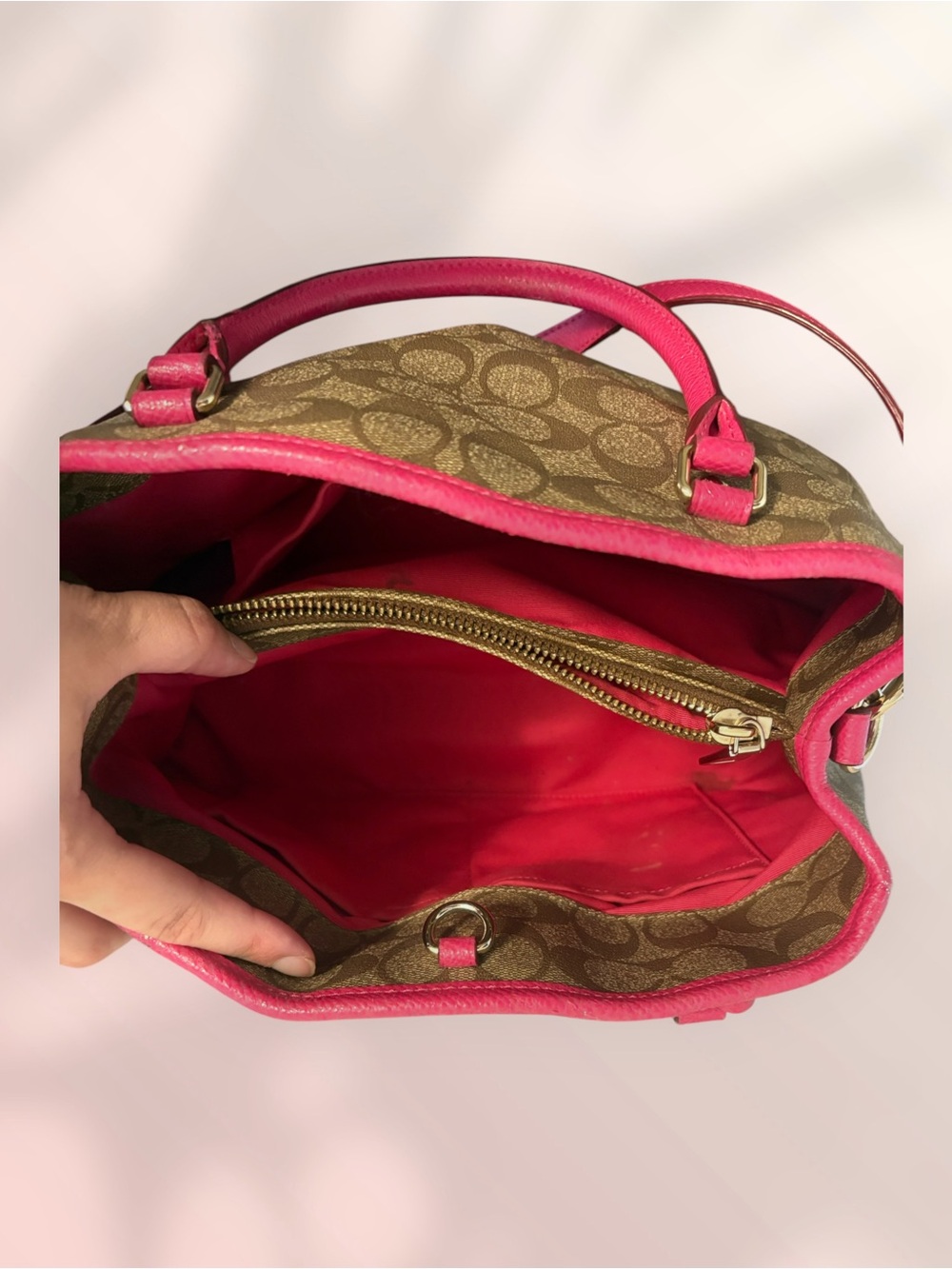Coach Margot Carryall Satchel with Certificate of Authenticity Pink Trim - Picture 10 of 16